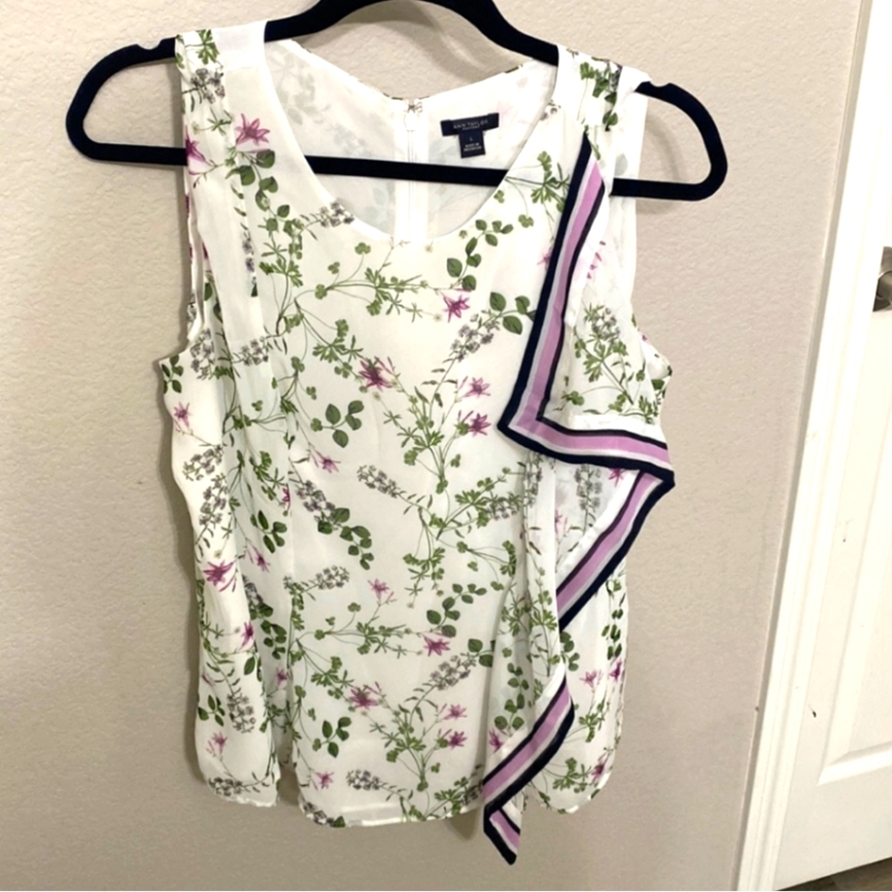 Ann Taylor Factory White Floral Sleeveless Blouse Size Large
